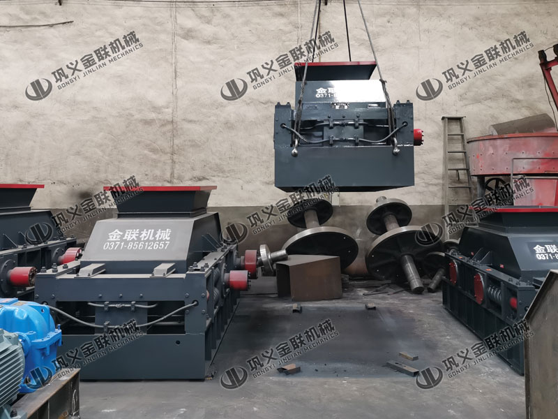 日產(chǎn)200噸玄武巖制砂機(jī)多少錢(qián)一臺(tái)，有哪些型號(hào)合適？