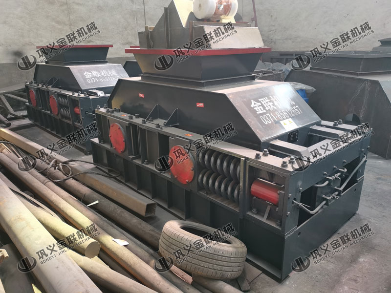 時(shí)產(chǎn)30噸方解石制砂機(jī)哪個(gè)廠家好，有哪些型號(hào)推薦？