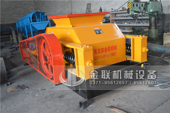 河卵石破碎機(jī)怎樣選購，有哪些特點(diǎn)？