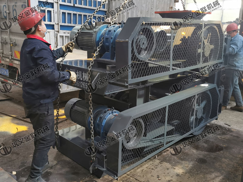 齒輥破碎機(jī)作為工業(yè)破碎生產(chǎn)線的重要破碎設(shè)備，所具有行業(yè)優(yōu)勢(shì)有哪些呢？