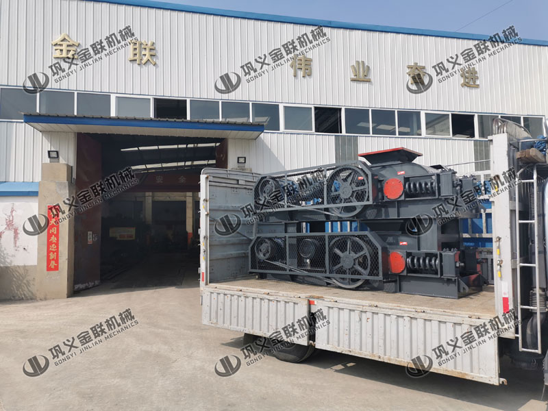 齒輥破碎機(jī)作為工業(yè)破碎生產(chǎn)線的重要破碎設(shè)備，所具有行業(yè)優(yōu)勢(shì)有哪些呢？