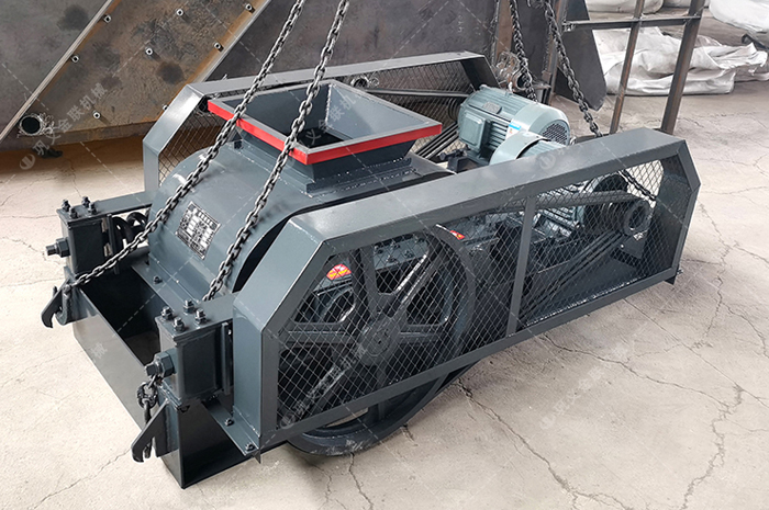 對輥制砂機(jī)在線報價/小型對輥式破碎機(jī)多少錢一臺？