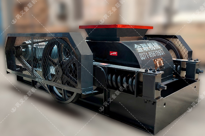 對輥制砂機(jī)在線報價/小型對輥式破碎機(jī)多少錢一臺？