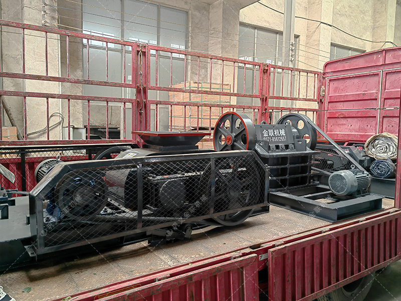 不挑食的 “實力派”:雙齒輥破碎機如何輕松應對礦石開采中的多樣物料?? 不挑食的 “實力派”:雙齒輥破碎機如何輕松應對礦石開采中的多樣物料??