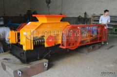 破碎山上石頭制沙用什么破碎機？山石制砂機多少錢？