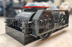 對(duì)輥制砂機(jī)在線報(bào)價(jià)/小型對(duì)輥式破碎機(jī)多少錢一臺(tái)？