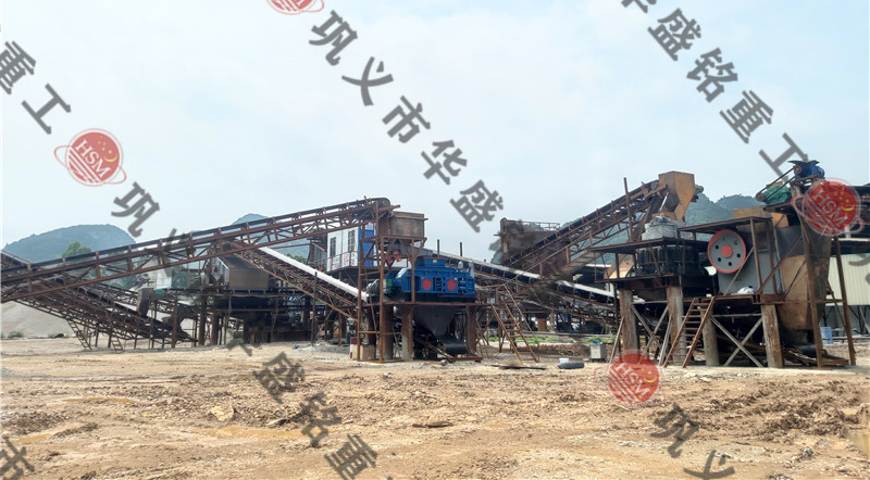 黃石破碎機(jī)生產(chǎn)現(xiàn)場(chǎng)